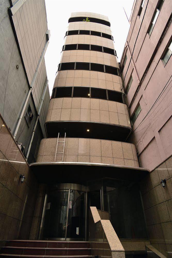 B&S Eco Cube Shinsaibashi Hotel Osaka Exterior photo
